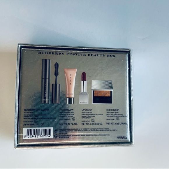 Burberry Festive Beauty Box  Limited Edition Holiday 4 Piece Travel Set New - Picture 3 of 9